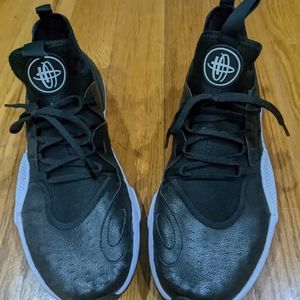 Nike Air Huarache EDGE